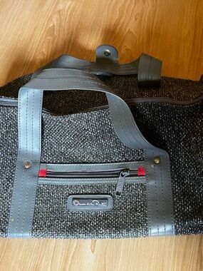 Oscar de la Renta Gray Woven Bag with Leather Trim luxury staple quiet luxury